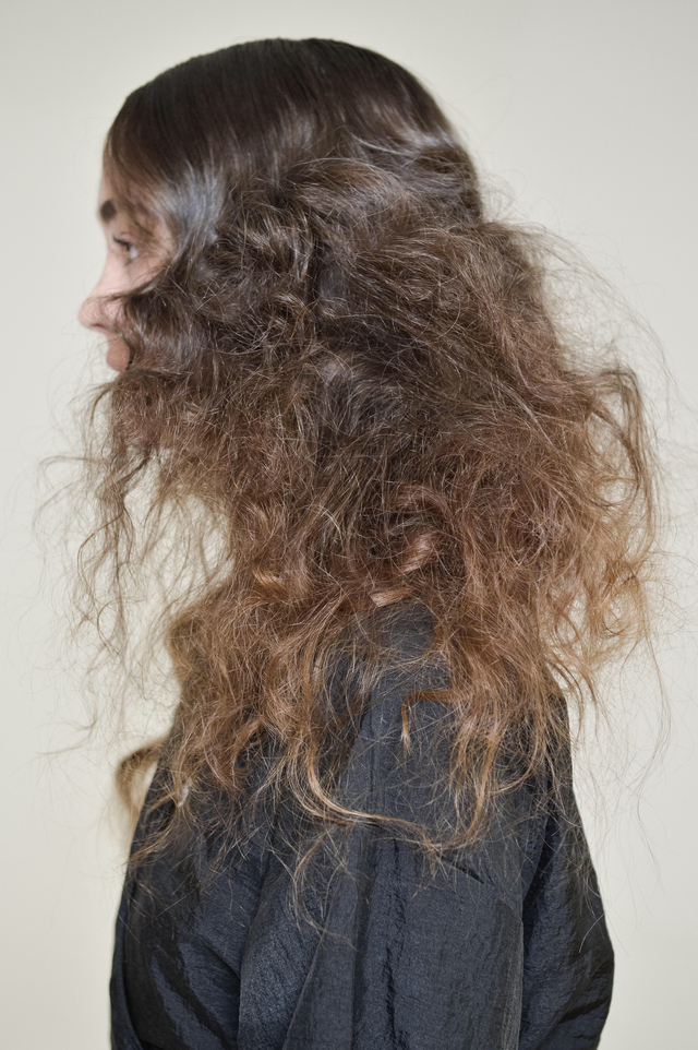 First day on London, they said create any editorial look on the spot. I went for a dual textured look smooth on the top and textured through the ends. Photo from Alex Barron Hough