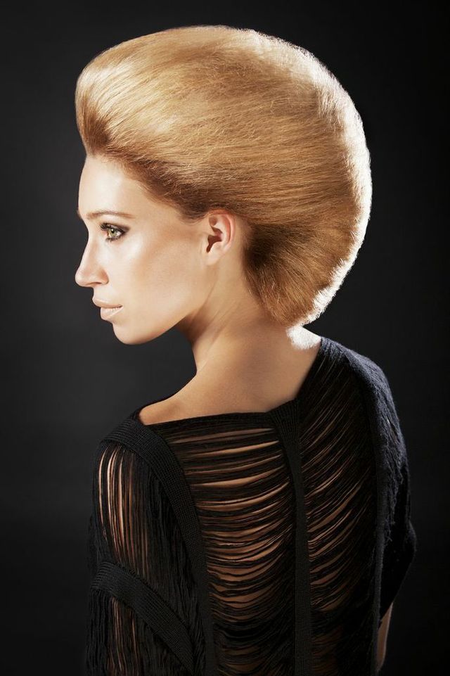 blonde bombshell