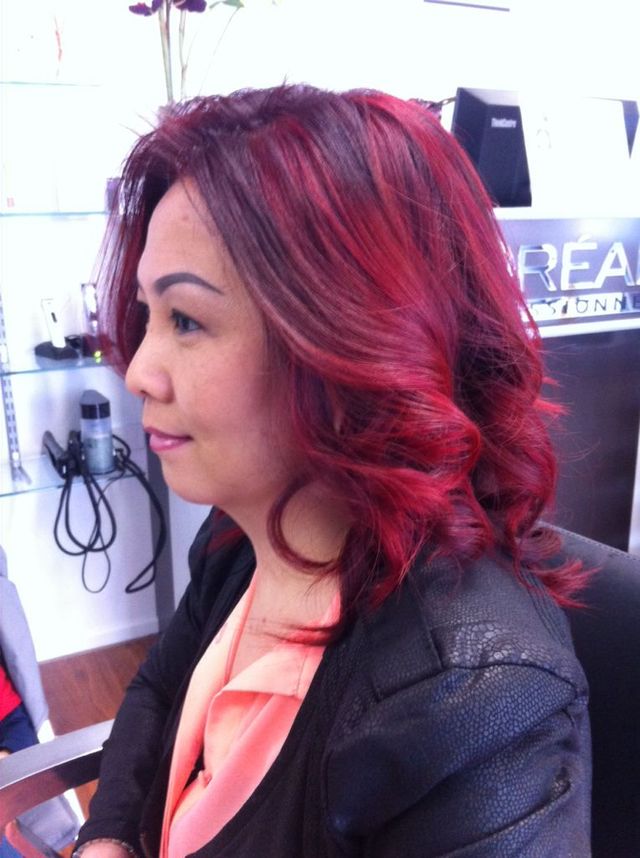 3 tone red