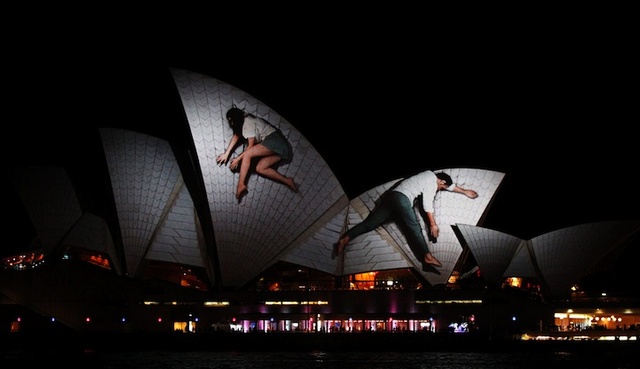 vivid-sydney-urbanscreen-opera-house