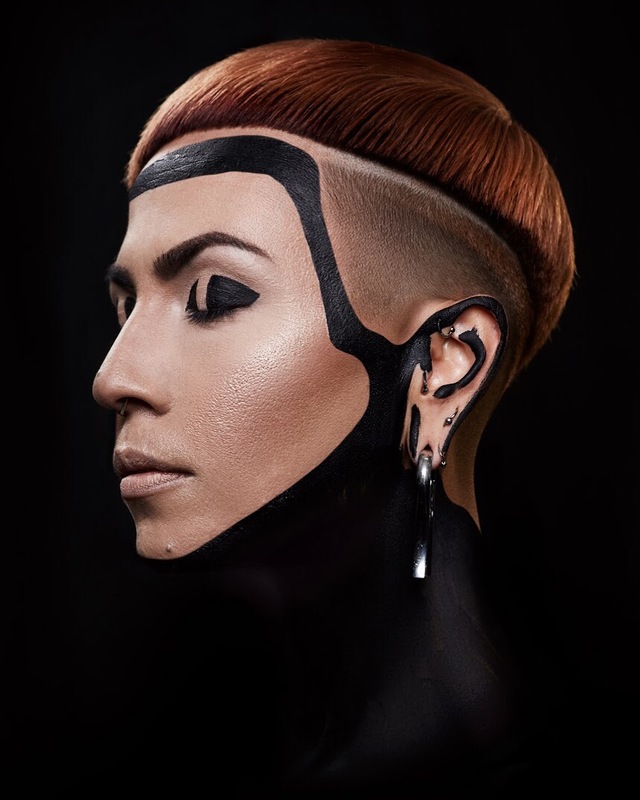 Floating face series 