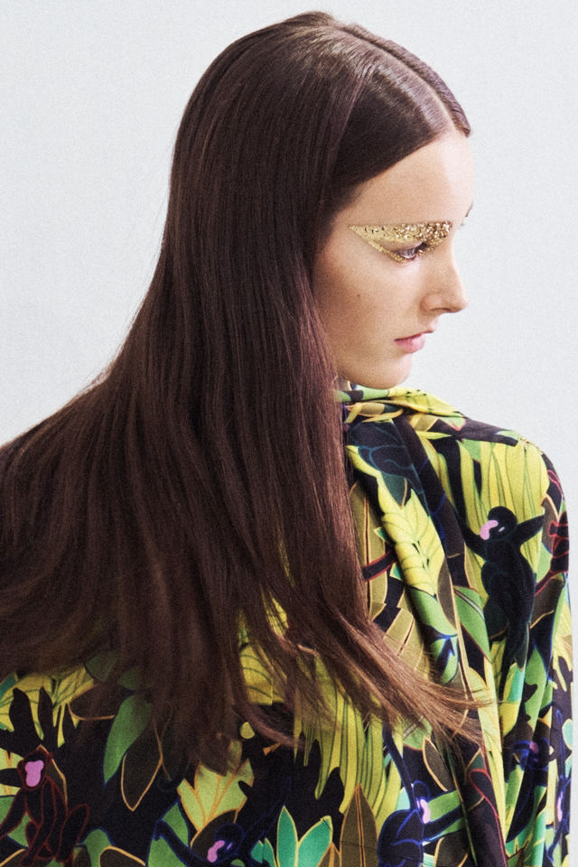 Re sized 33dcf469af9f40cfab33 redken valentino 135