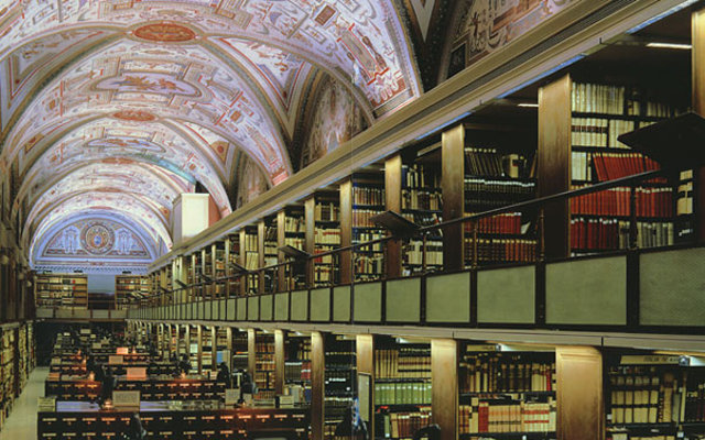 vatican-and-oxford-libraries-scan-ancient-works