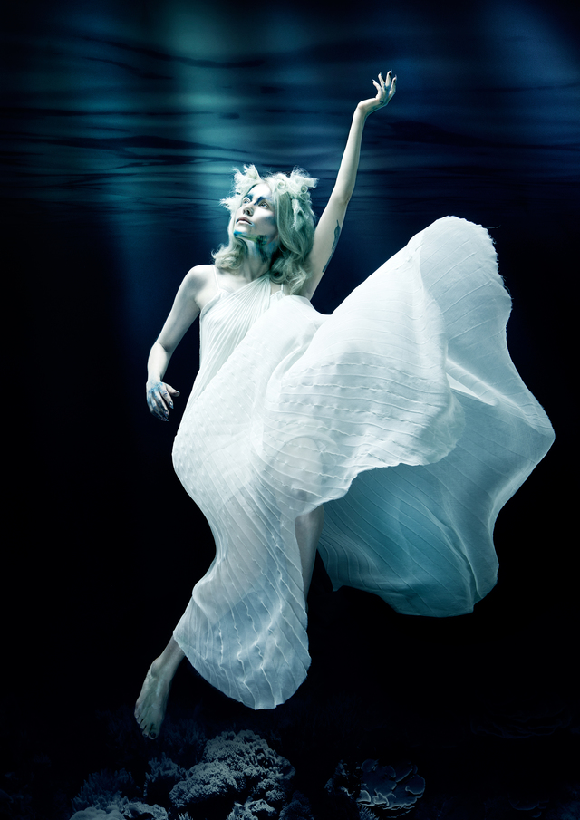 ASHLEIGH HODGES FOR JAMIE STEVENS HAIR USING MATRIX