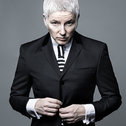 Re sized 3924db023790e74ab9d3 paul.instagram