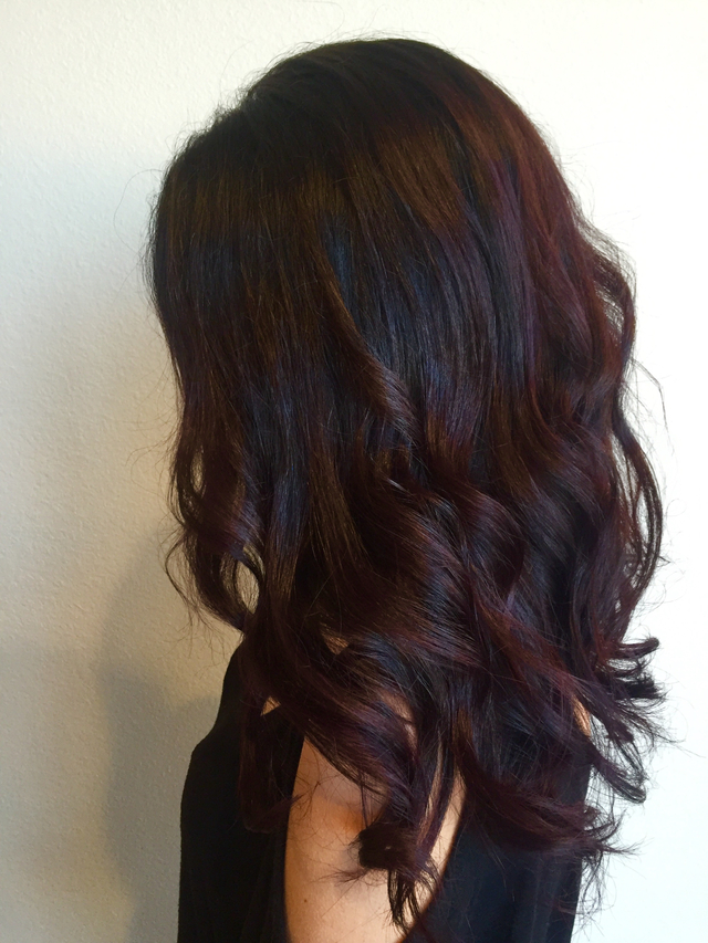 Red violet waves