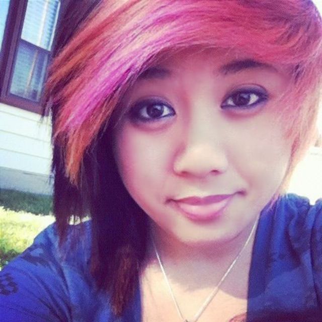 <3