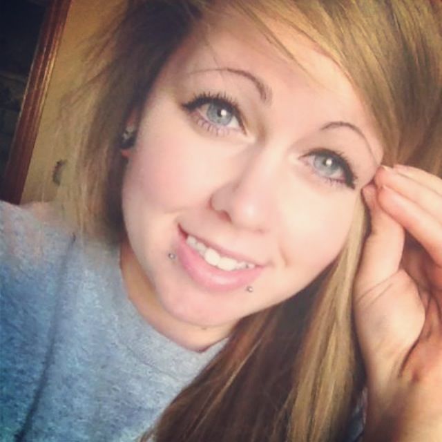 <3