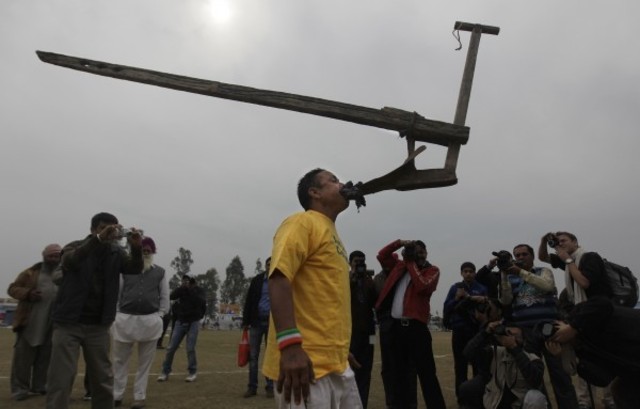 APTOPIX-India-Rural-Olympics-600x383