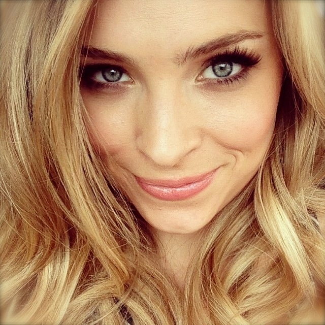Blonde 