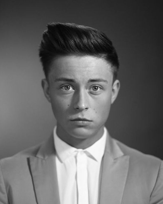 American Crew Face Off entry Front