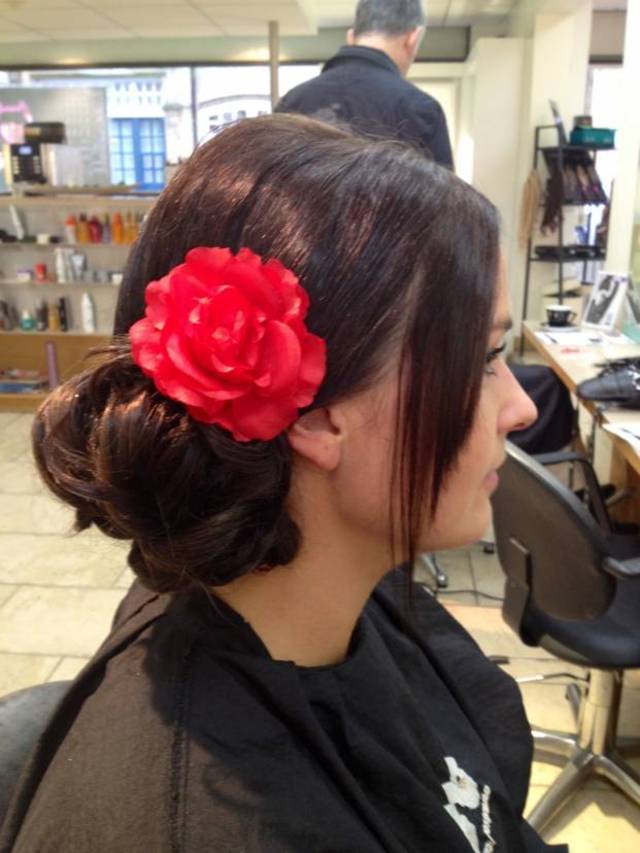 hair%20up_1346611198-621x828
