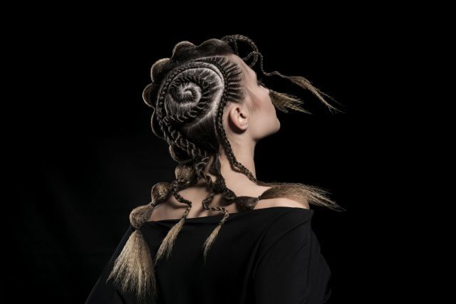 Braids collection: Trenesis