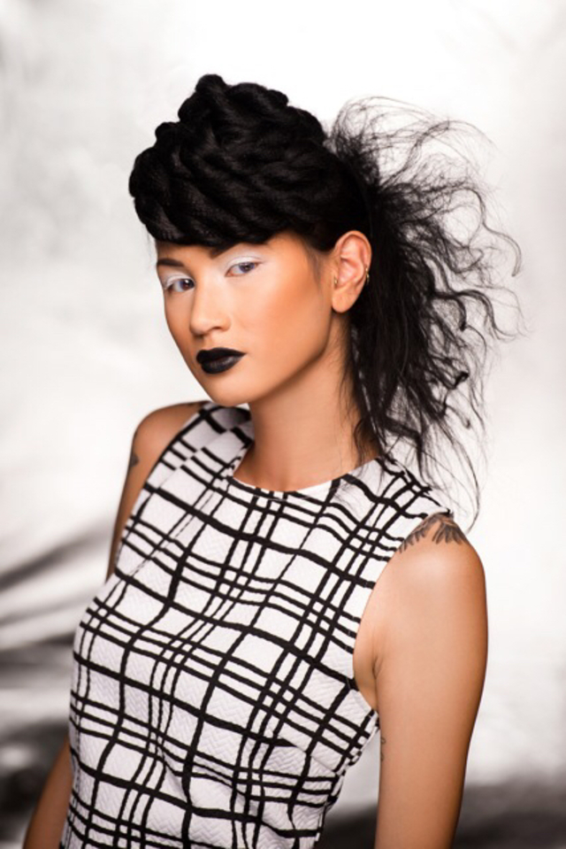 Black/white