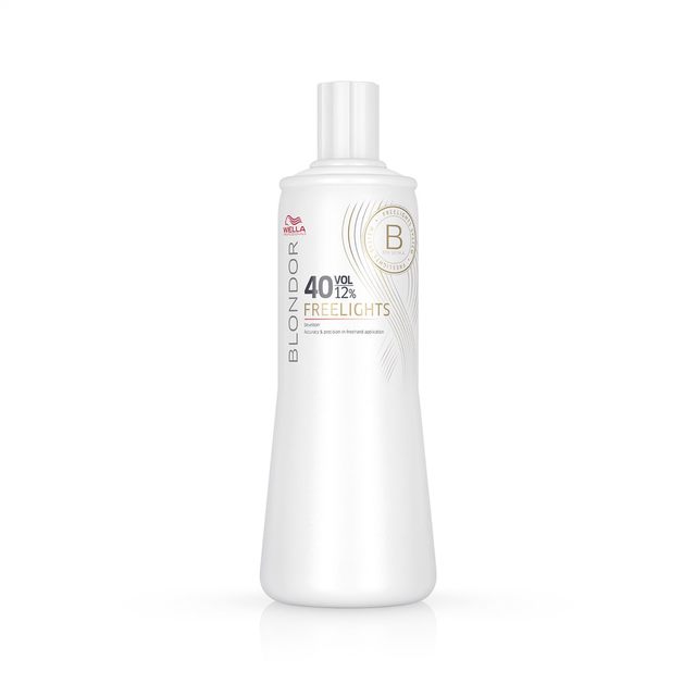 Wella Professionals Blondor FreeLights Developer (20, 30, or 40 Volume)