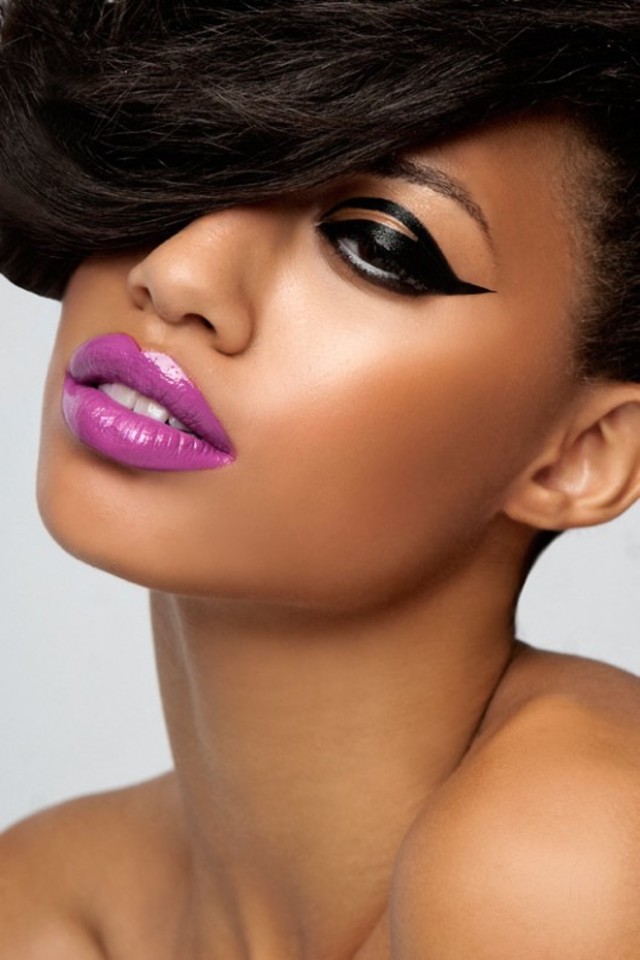 purple-lips-dark-eyes-530x795