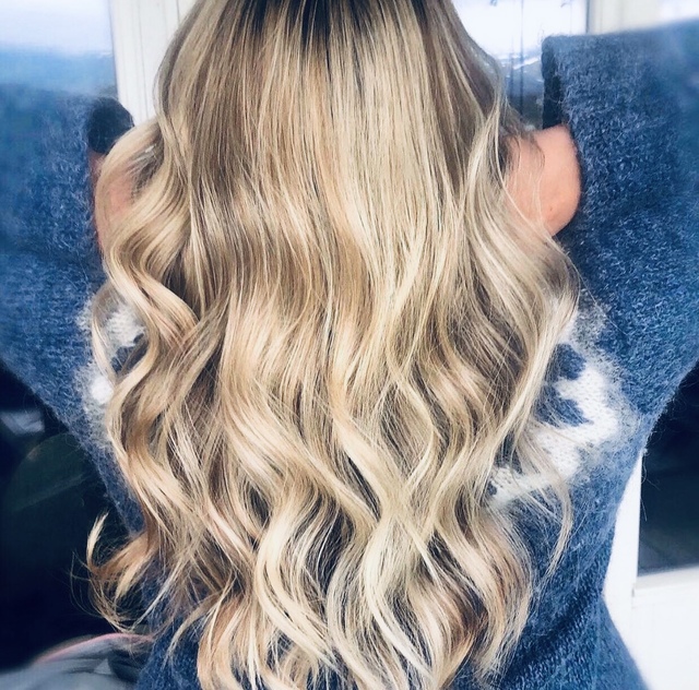 Dimensional blonde