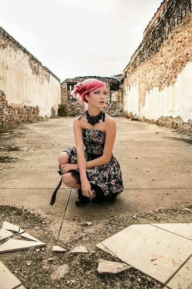 Hair & Makeup Davina McGehee