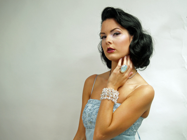 Retro Glamour