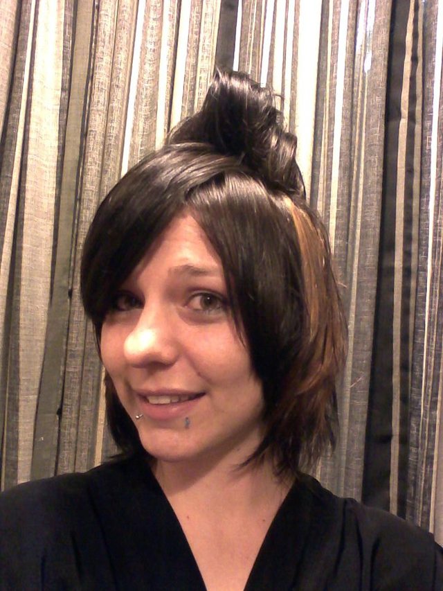 pomp- Mohawk with fringe