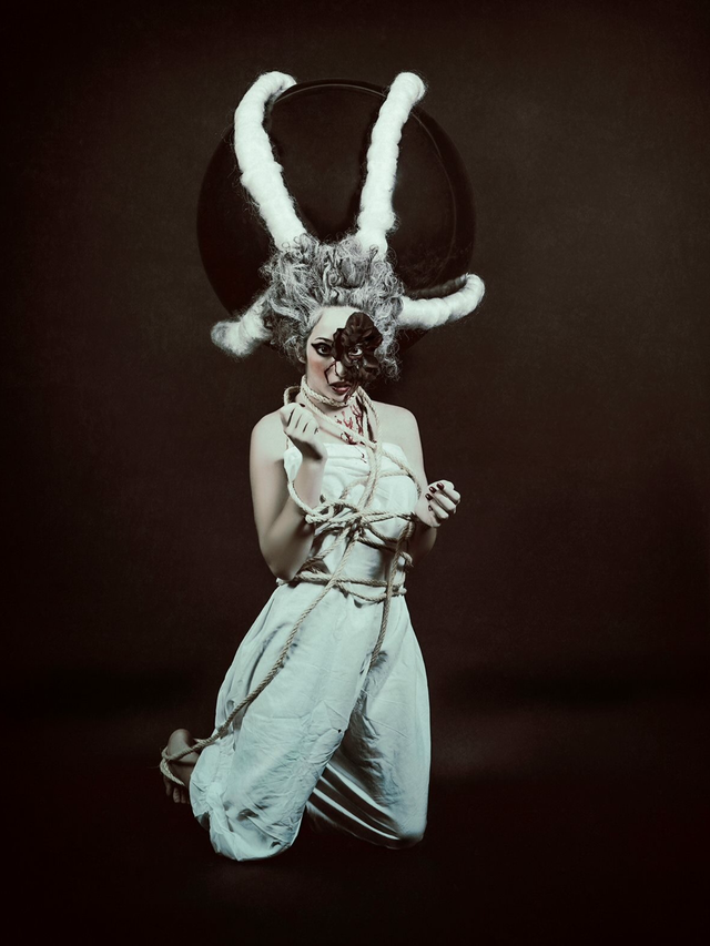 HAIRDRESSER BY DAVID ROBLES 