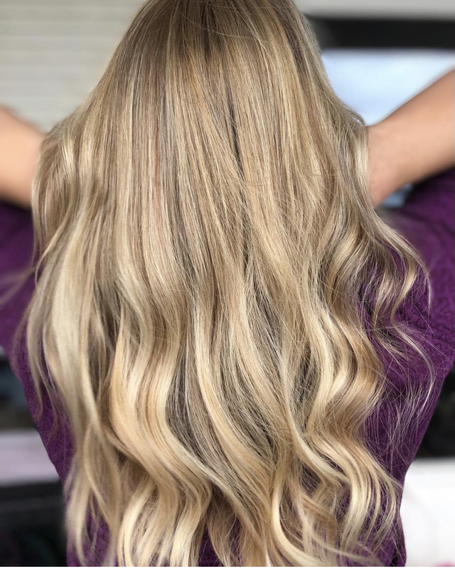 Dimensional blonde