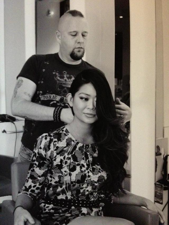 Bombshell Blowout
