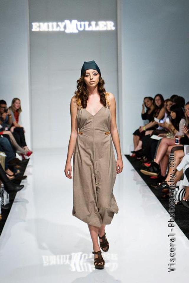 RUNWAY
