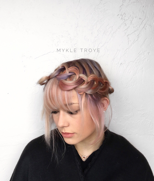 Two in the pink Holliday extravaganza 