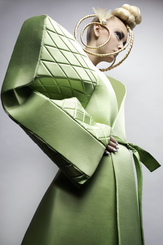 AVI MALKA HIAR STYLING