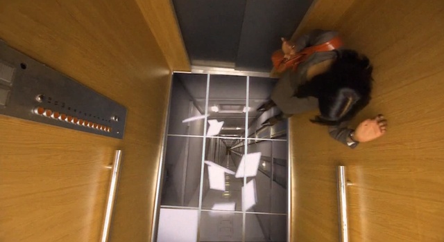lg-terrifying-elevator-prank