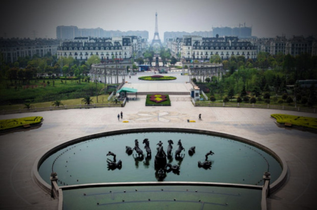 Ghost-China-Paris
