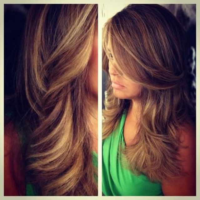 Blonde Highlights Framing Face