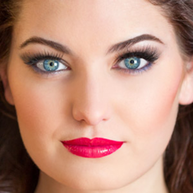 BLue-Eyes