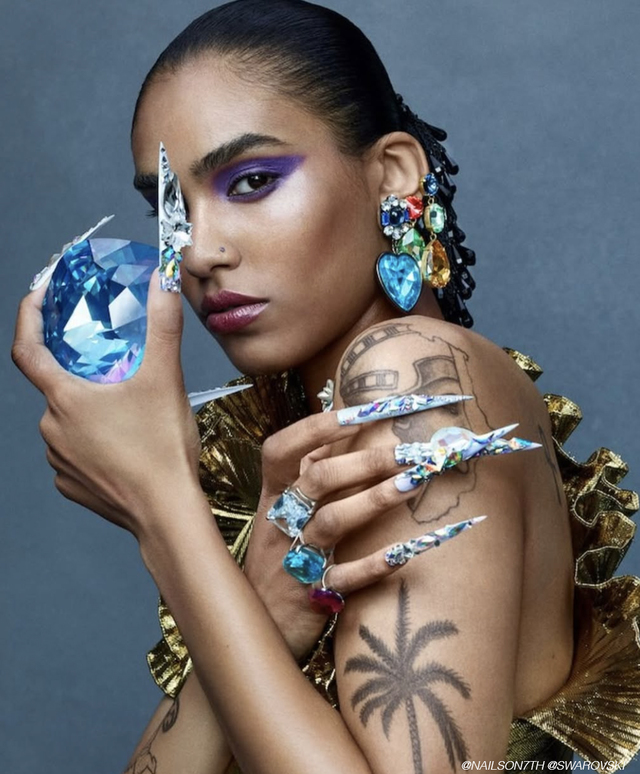 Re sized 57a63b3d29a1b4036396 baddie