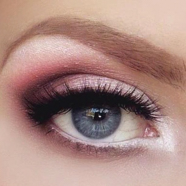Eye Make Up