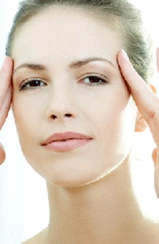 why-are-you-breaking-out-the-10-most-common-causes-of-acne