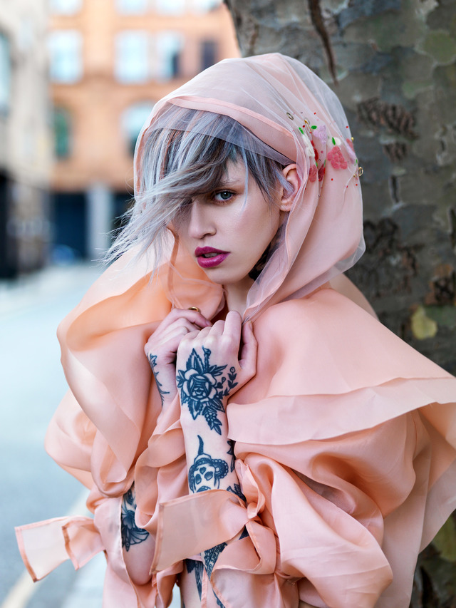 LONDON STREET COLLECTIONS 