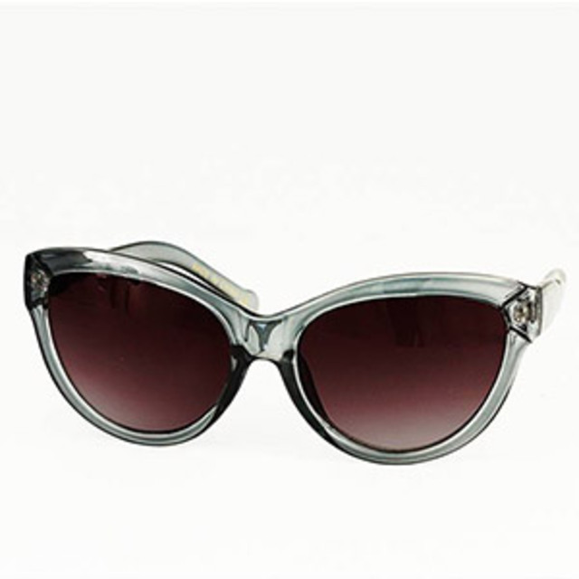 Bijoux-Terner-Plastic-Sunglasses