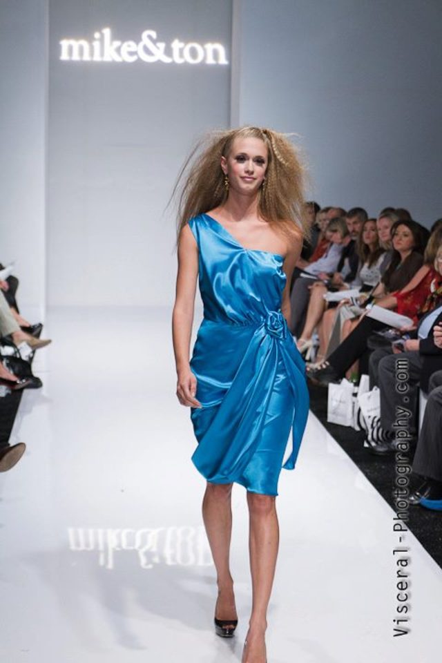 RUNWAY