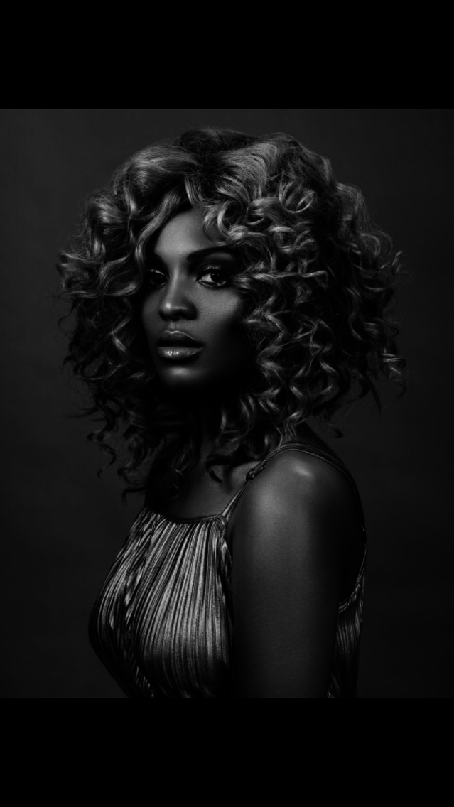 Olivia black and white 