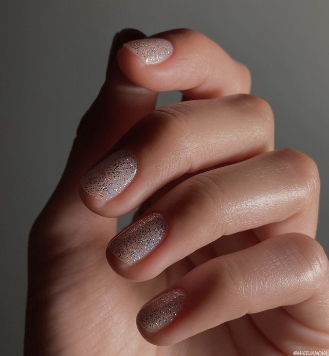 Re sized 60c430f117c55359553f clear