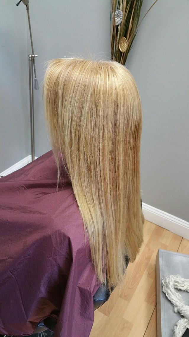 natural level 7, used J Beverly Hills 11NN, 11BB and superb osteoporosis with 40 volume for base color, and J Beverly Hills max lift with 10 volume for highlights