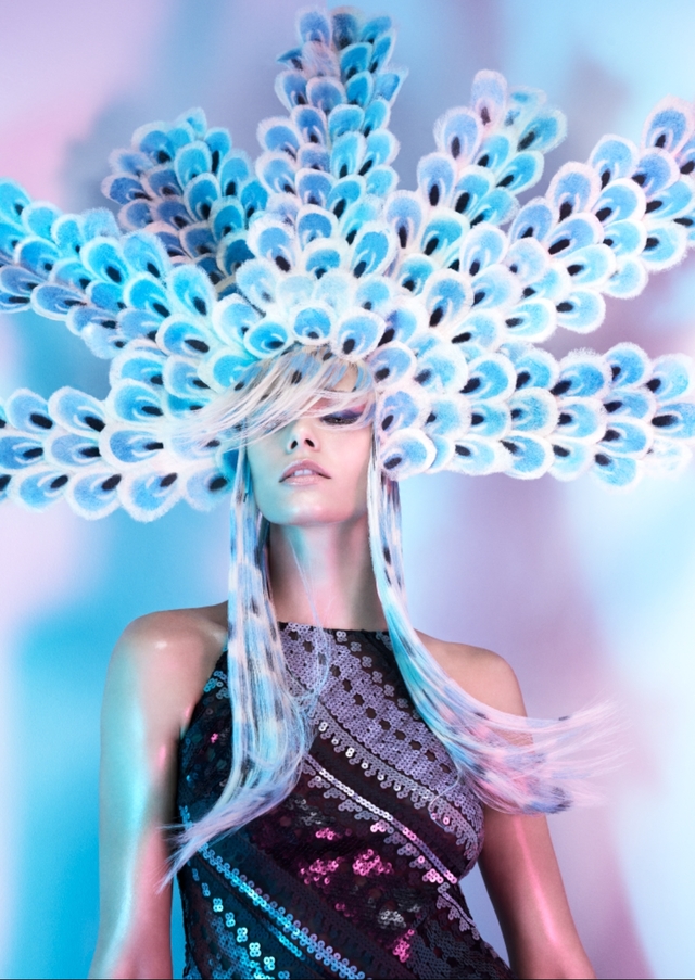 AVANT GARDE 