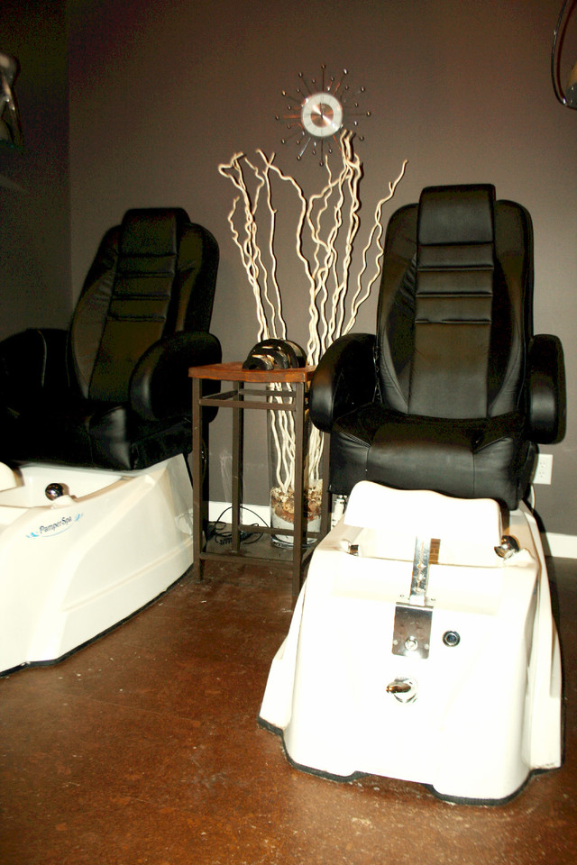 Salon Picture 