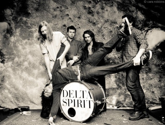 delta_spirit-8-600x455