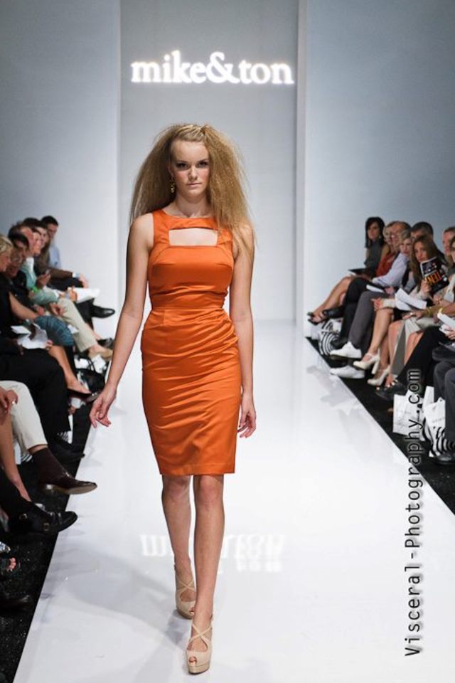 RUNWAY