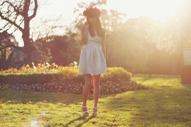 k-is-for-kani-connie-cao-etsy-headpiece-motel-vintage-dress-asos-hopscotch-wedges-sunset-photography-fashion-4s