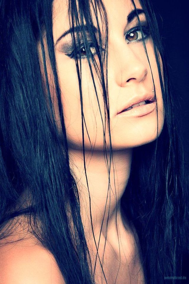manuela dinelli