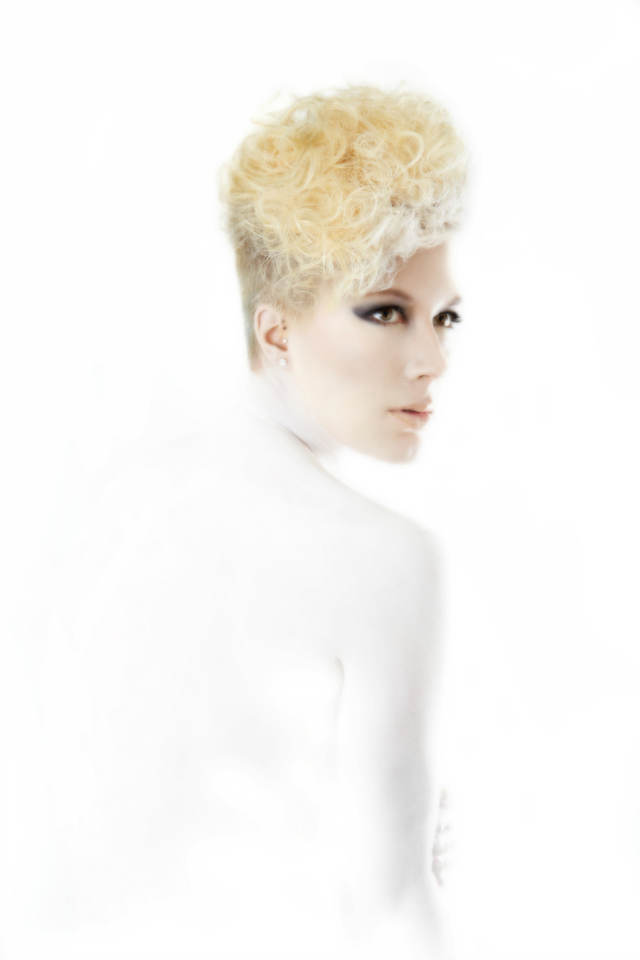 Salon KaoVey PRESEnts Winter Mist
